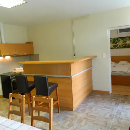 Appartamento Kolor Apartman Balatonföldvár